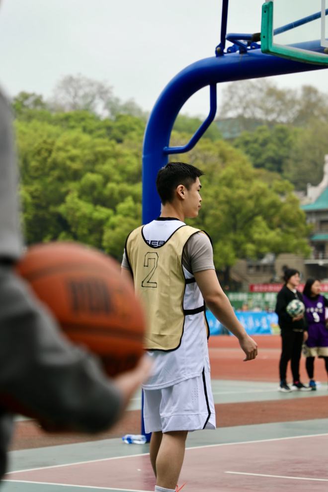 九游体育-包含日本杯篮球赛：樱花队成功晋级半决赛的词条