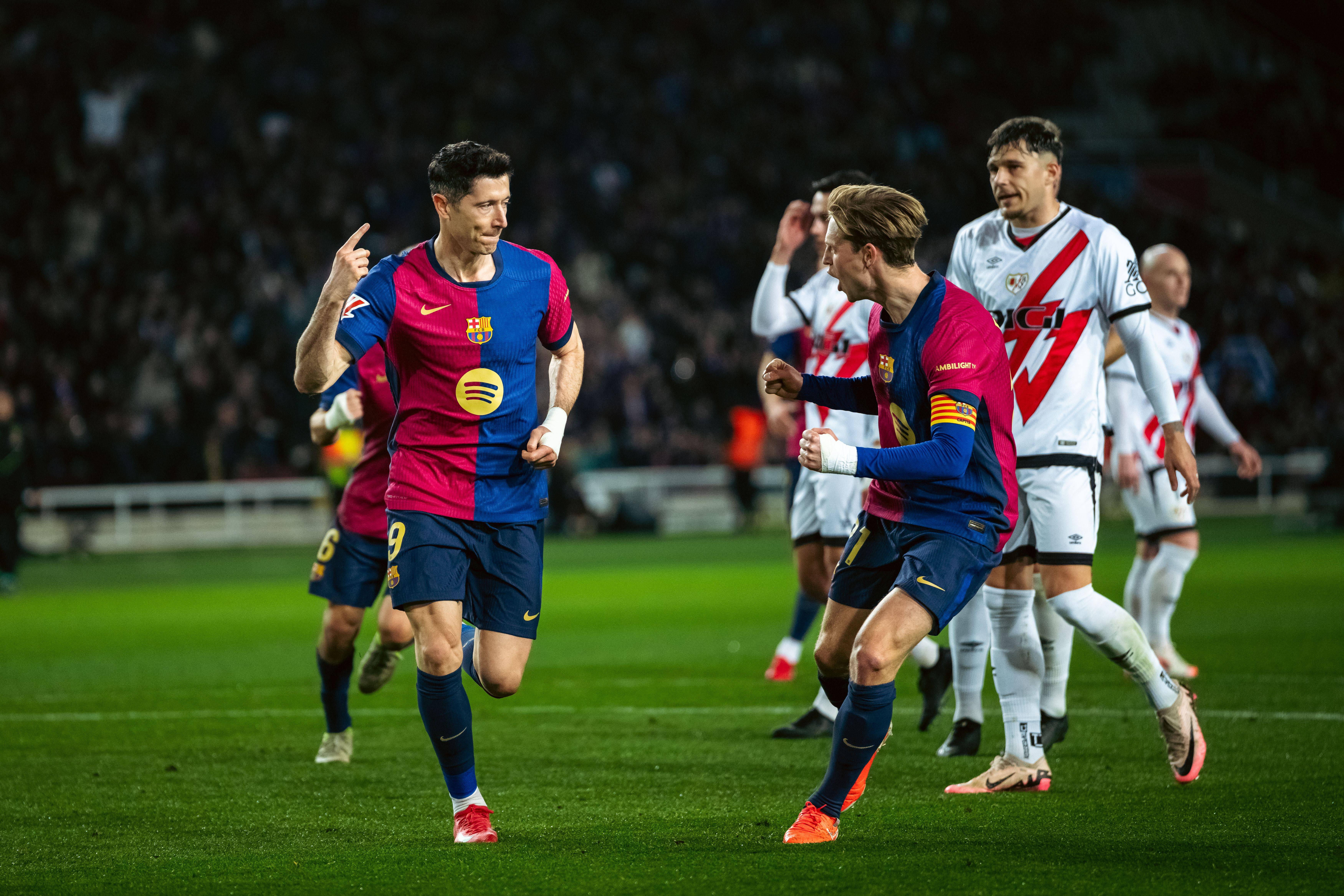 巴塞罗那精彩比赛，轻松赢得胜利