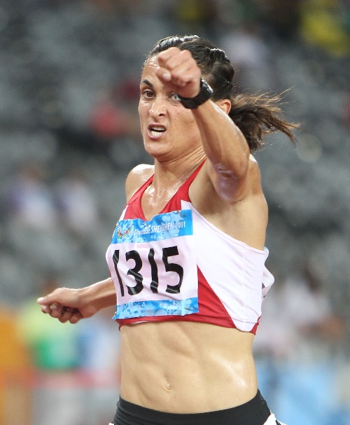 土耳其跳水选手实现突破，勇夺冠军