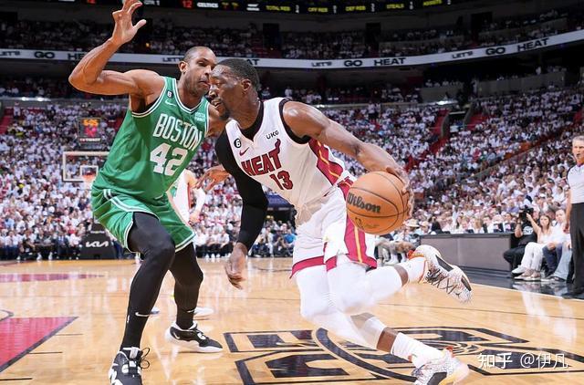 热火主场战胜凯尔特人