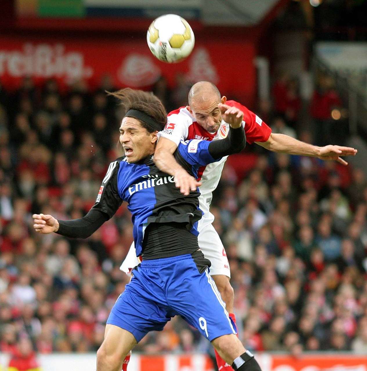 九游体育中国官网-沃尔夫斯堡队员坚定信心备战下一场比赛